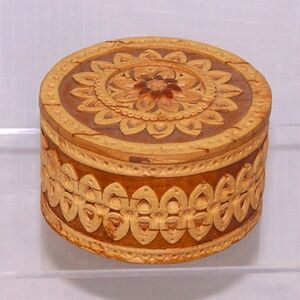 VTG- Birch Bark Trinket Box